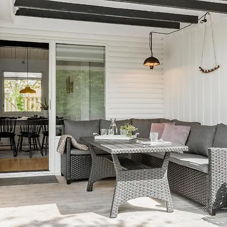 Gorgeous In With Sauna בורקופ